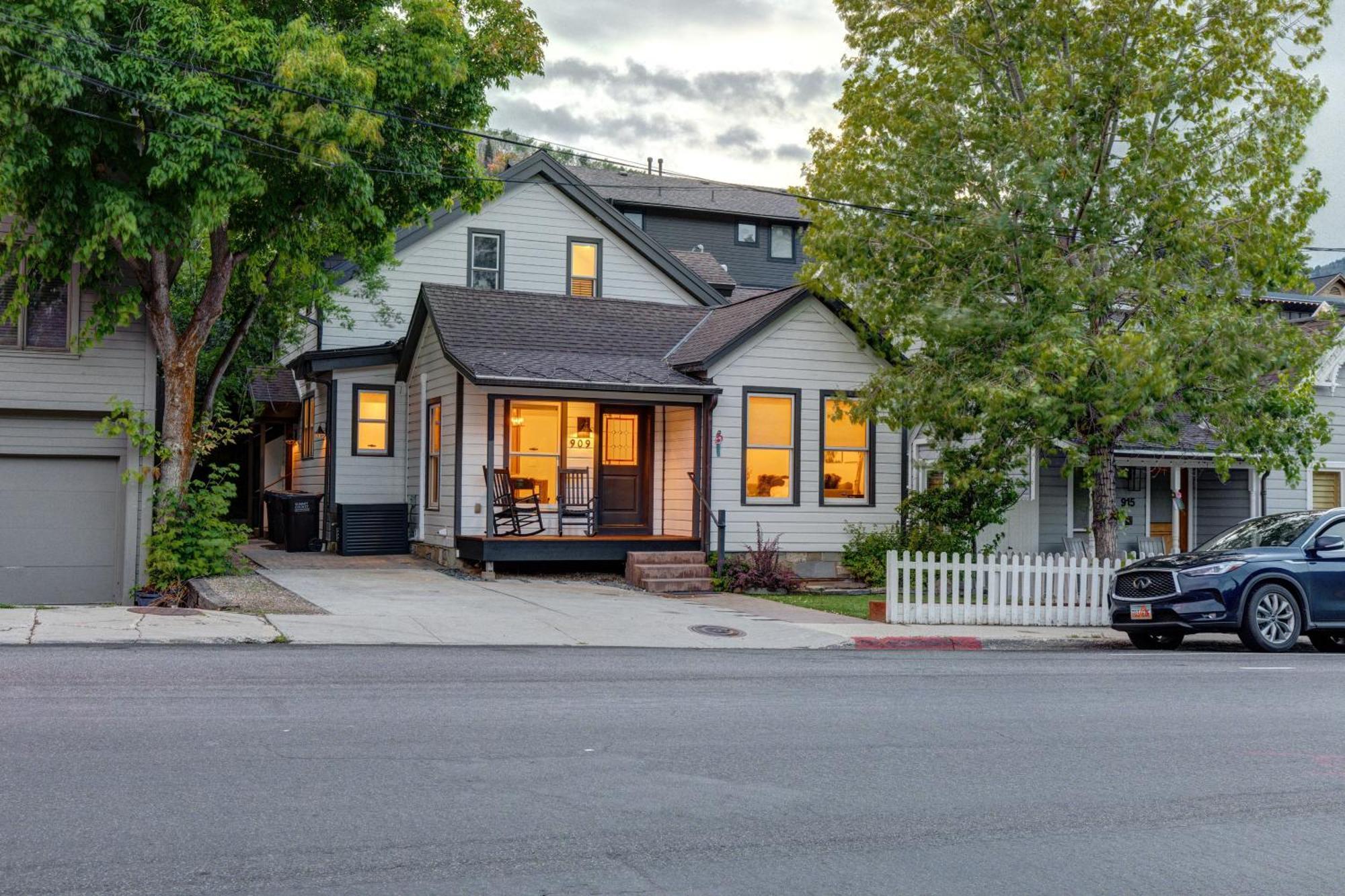909 Park Ave Home Park Stadt Exterior foto